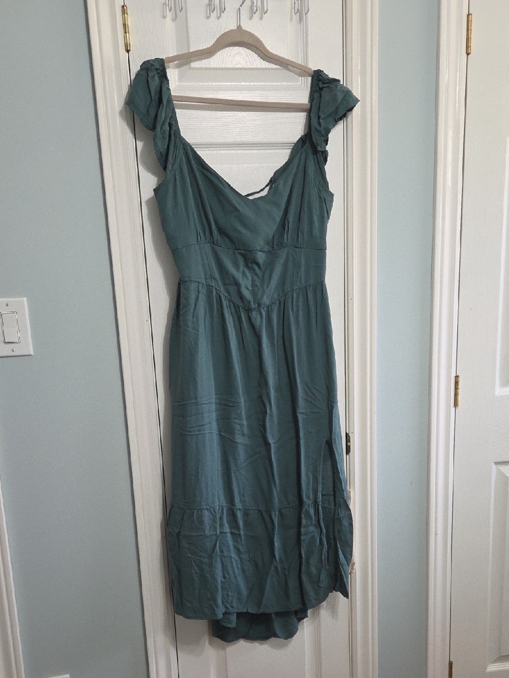Hollister Sage Green Midi Dress with Ruffled Shoulder Straps